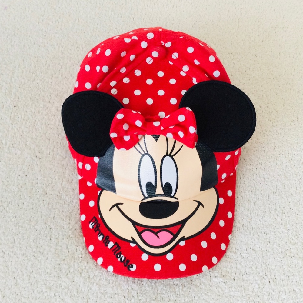 Minnie Mouse hat with cute little ears & bow Disney